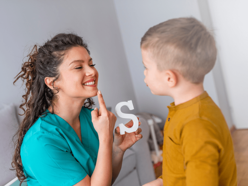 Benefits of Bilingual Speech Therapy